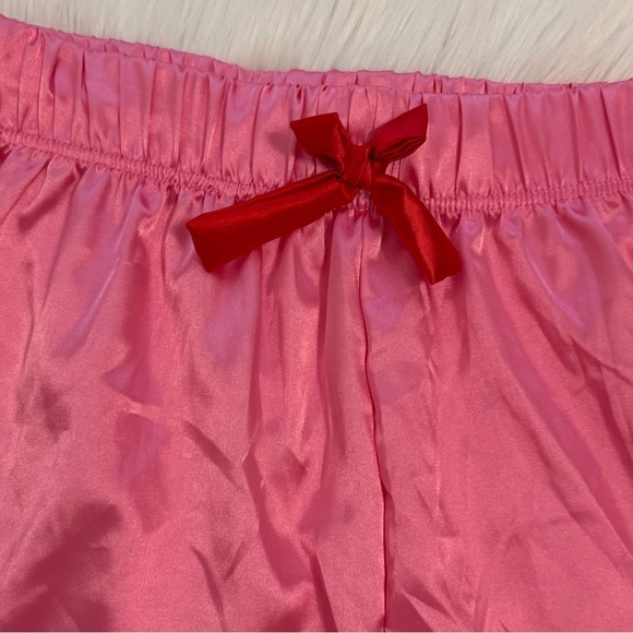Rampage Pink Satin Ruffle Shorts with Red Bow Large - Picture 2 of 5